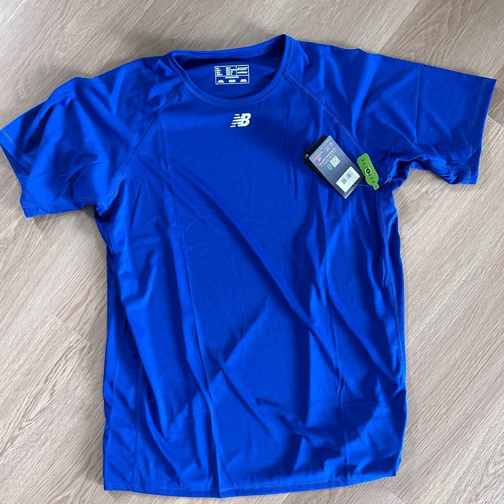 NWT New Balance Raglan Tech tee